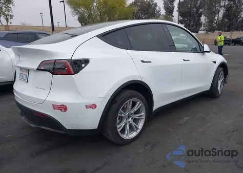 2023 Tesla Model Y Awd/Long Range Dual Motor All-Wheel Drive из США, поврежденный, VIN 7SAYGDEE5PA063097